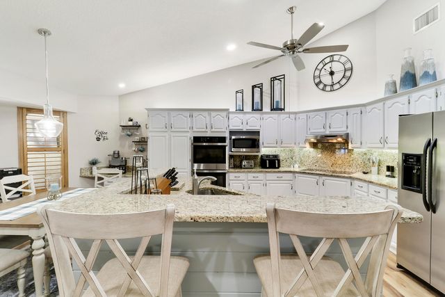 15421 110th Avenue N, Jupiter, FL 33478