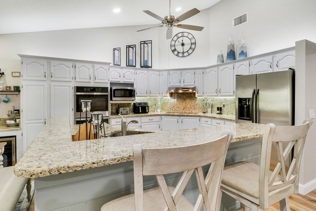 15421 110th Avenue N, Jupiter, FL 33478