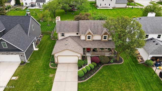 1880 Lexington Drive, Perrysburg, OH 43551