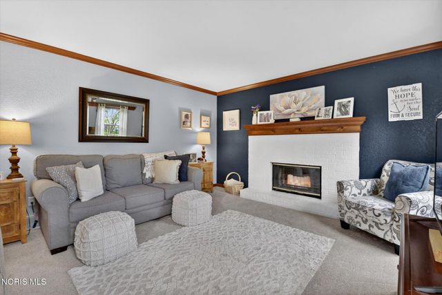 1880 Lexington Drive, Perrysburg, OH 43551