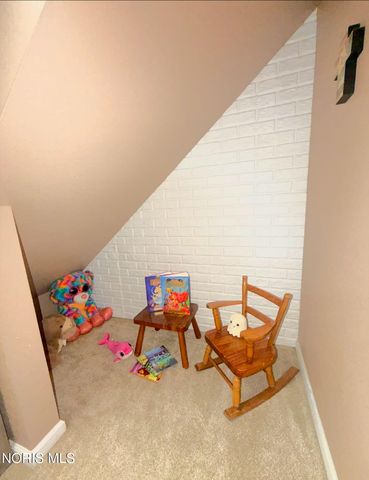1880 Lexington Drive, Perrysburg, OH 43551