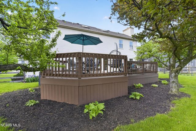 1880 Lexington Drive, Perrysburg, OH 43551