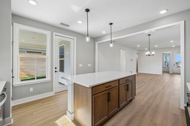 519 Scarlet Oak Road, Lebanon, TN 37090