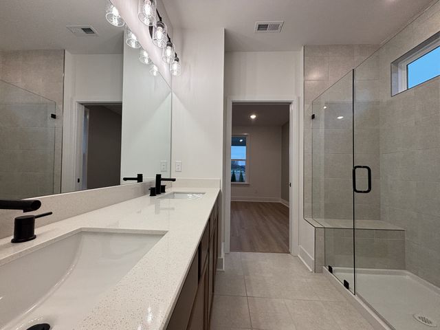 519 Scarlet Oak Road, Lebanon, TN 37090