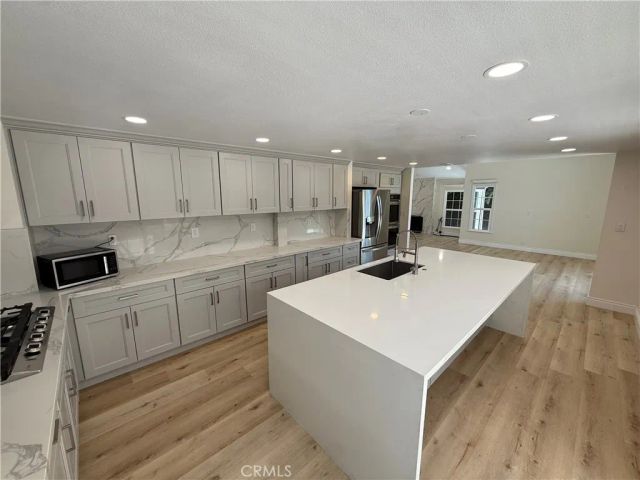1 Descanso, Irvine, CA 92620