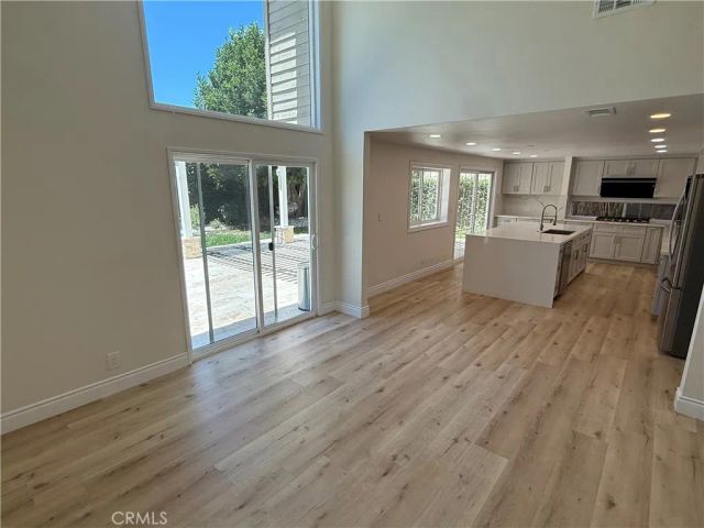 1 Descanso, Irvine, CA 92620