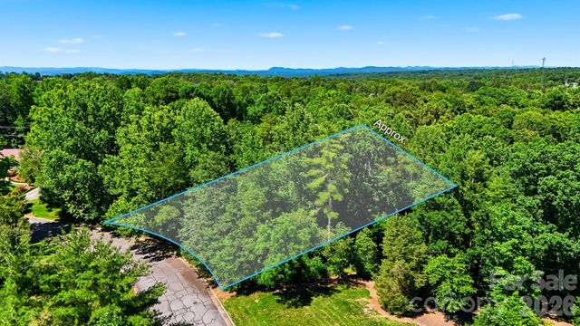 706 GARROU Avenue SE, Valdese, NC 28690
