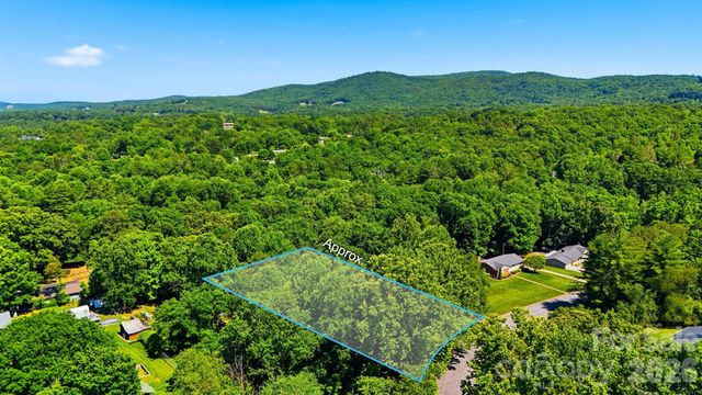 706 GARROU Avenue SE, Valdese, NC 28690