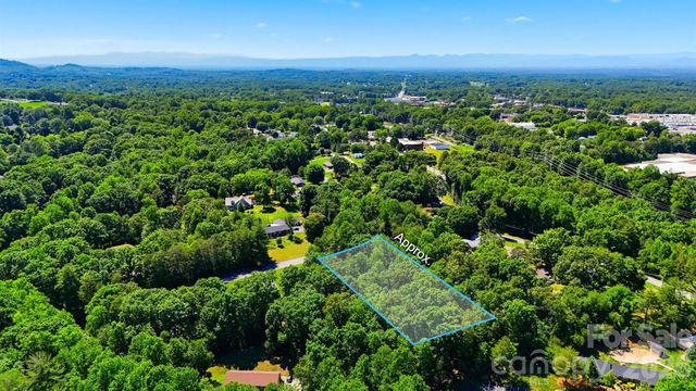 706 GARROU Avenue SE, Valdese, NC 28690