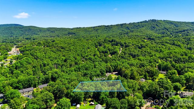 706 GARROU Avenue SE, Valdese, NC 28690