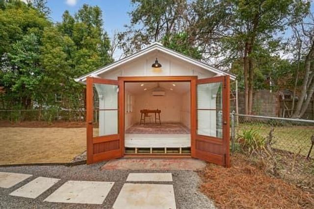 136 Maple Street, Charleston, SC 29403