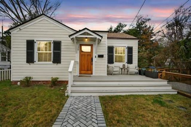 136 Maple Street, Charleston, SC 29403