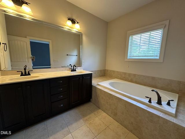 1056 Indigo Ridge Place, Cary, NC 27519
