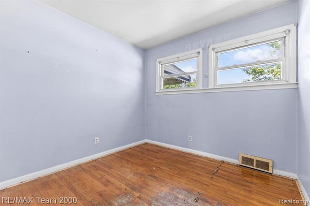 25394 Normandy Street, Roseville, MI 48066