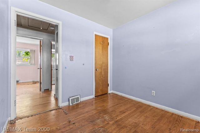 25394 Normandy Street, Roseville, MI 48066