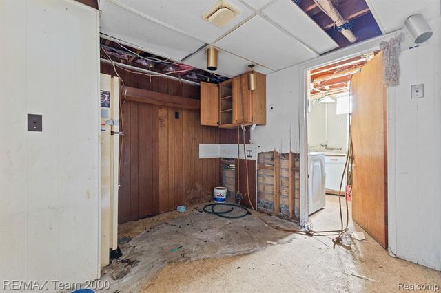 25394 Normandy Street, Roseville, MI 48066