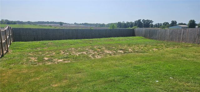 6800 NW Trevy Street, Highfill, AR 72712