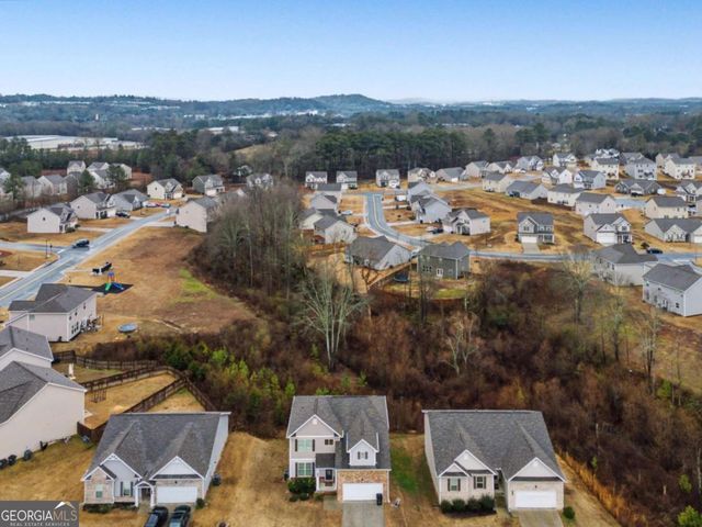 108 Mcginnis Circle, Calhoun, GA 30701