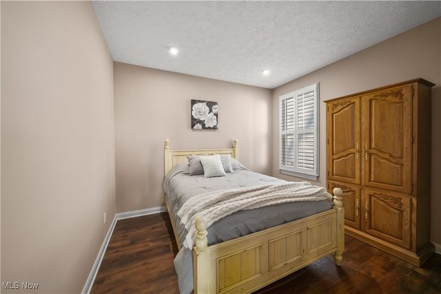 36087 Navona Lane, North Ridgeville, OH 44039