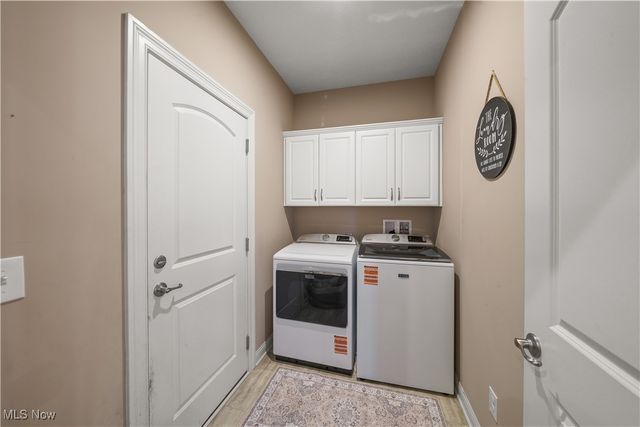 36087 Navona Lane, North Ridgeville, OH 44039