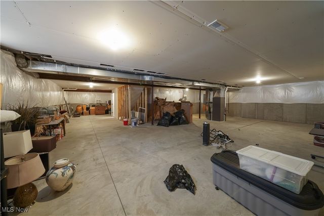 36087 Navona Lane, North Ridgeville, OH 44039