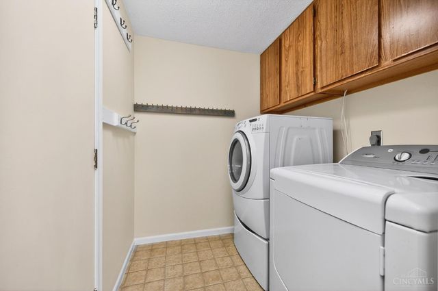 7676 Devonwood Drive, West Chester, OH 45069