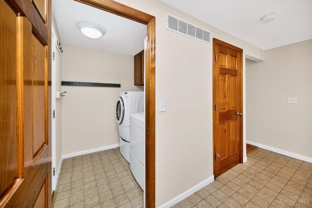 7676 Devonwood Drive, West Chester, OH 45069