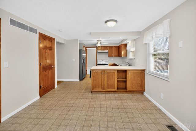 7676 Devonwood Drive, West Chester, OH 45069