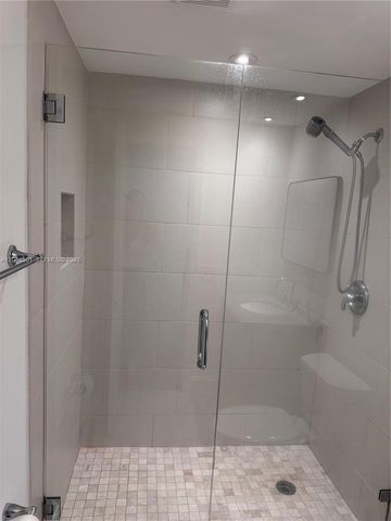 6705 N Kendall Drive 301, Pinecrest, FL 33156