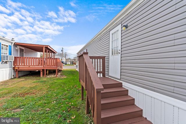 525 CANTER RD, Wilmington, DE 19810