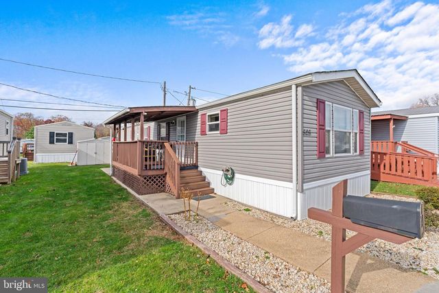 525 CANTER RD, Wilmington, DE 19810