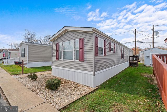 525 CANTER RD, Wilmington, DE 19810