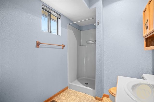 2225 Rosebud DRIVE, Billings, MT 59102