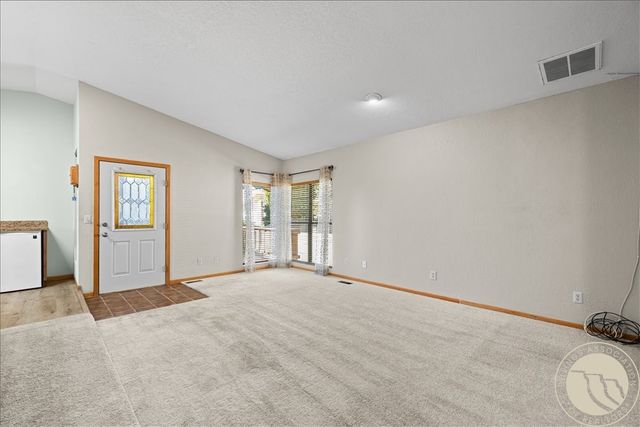 2225 Rosebud DRIVE, Billings, MT 59102