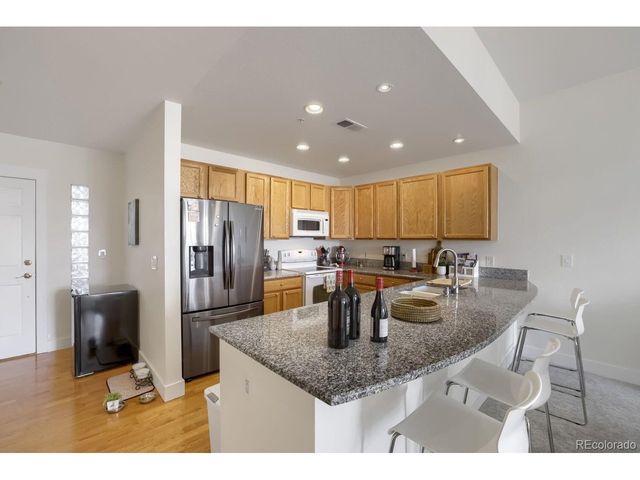 6000 W Floyd Ave 314, Denver, CO 80227