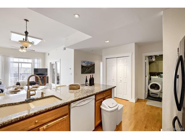 6000 W Floyd Ave 314, Denver, CO 80227