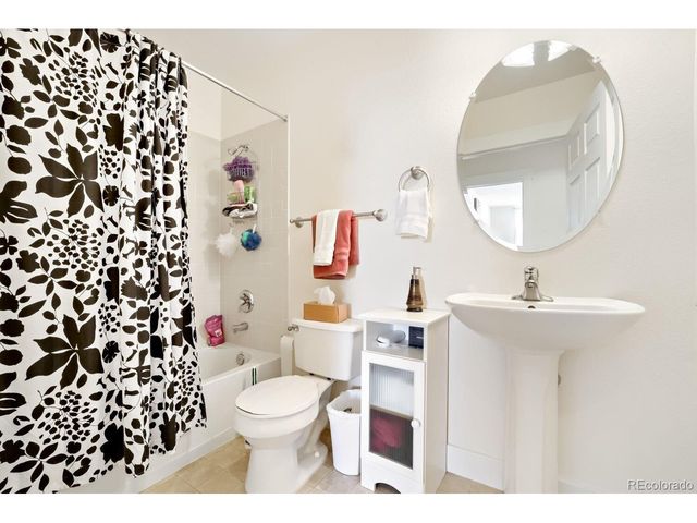 6000 W Floyd Ave 314, Denver, CO 80227