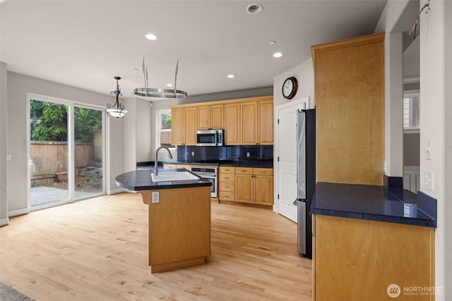 4708 Smithers Avenue S, Renton, WA 98055