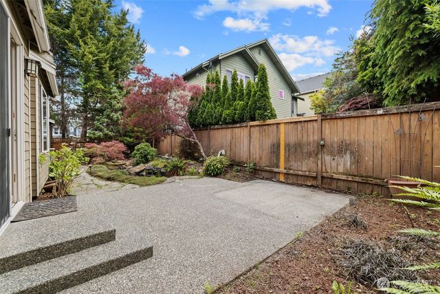 4708 Smithers Avenue S, Renton, WA 98055
