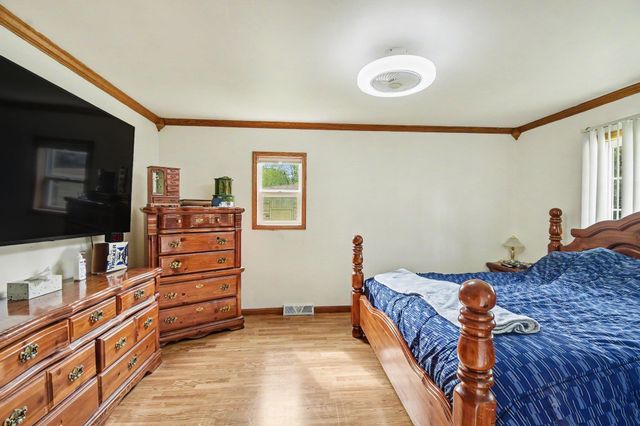 2861 Midland Road, Saginaw, MI 48603
