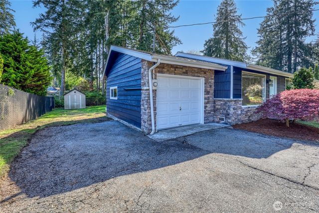 5804 176th Street SW, Lynnwood, WA 98037