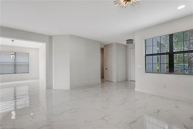 11604 Meadowrun CIR, Fort Myers, FL 33913