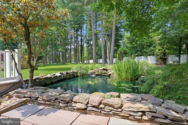879 HALDEMAN RD, Schwenksville, PA 19473