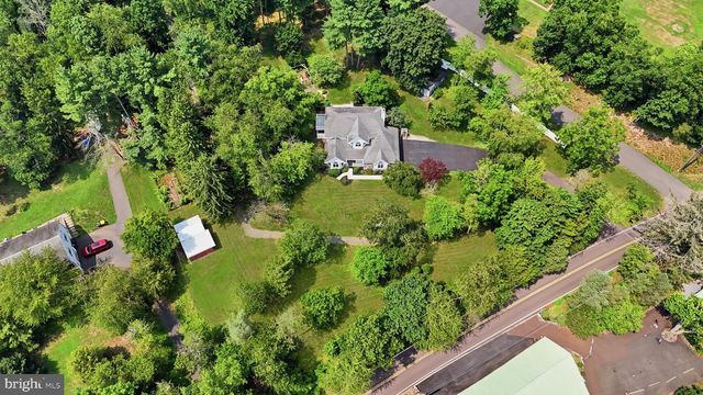 879 HALDEMAN RD, Schwenksville, PA 19473