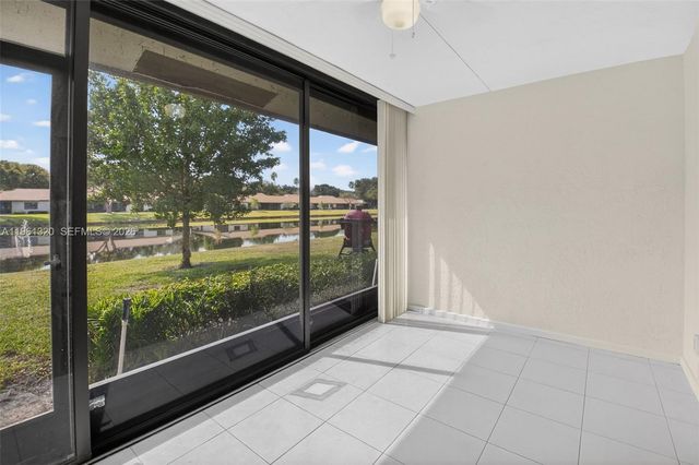 8200 Whispering Palm Dr, Boca Raton, FL 33496