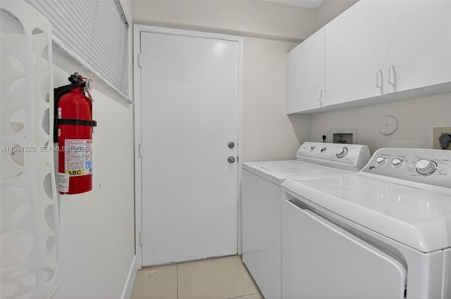 8200 Whispering Palm Dr, Boca Raton, FL 33496