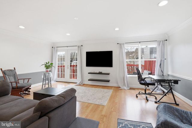 11705 SUMMER OAK DR, Germantown, MD 20874