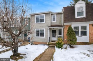 11705 SUMMER OAK DR, Germantown, MD 20874