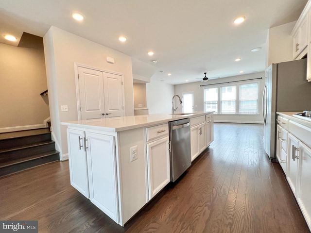 1907 GREENBRIAR HALL RD, Dumfries, VA 22026