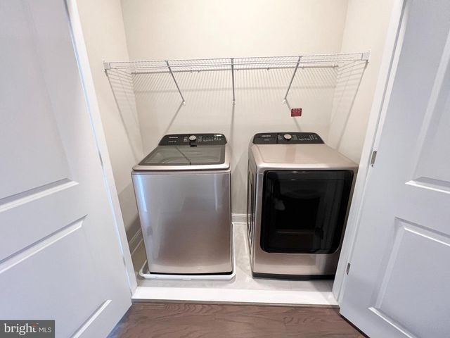 1907 GREENBRIAR HALL RD, Dumfries, VA 22026